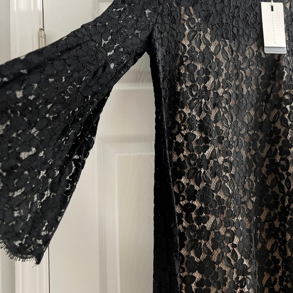 Endless Rose long sleeve lace shift dress - Picture 8 of 8